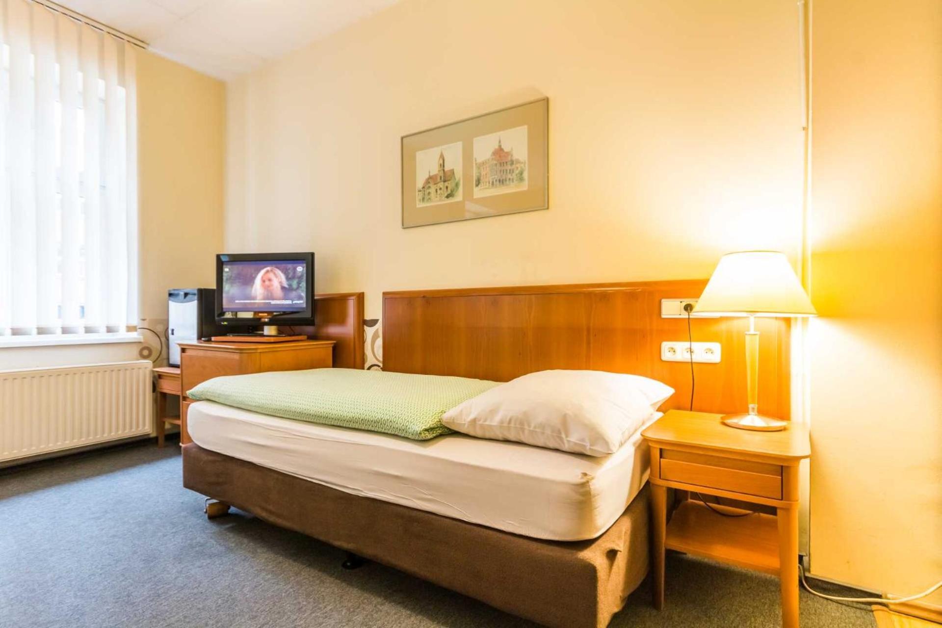 Hostel Nina Katowice Buitenkant foto
