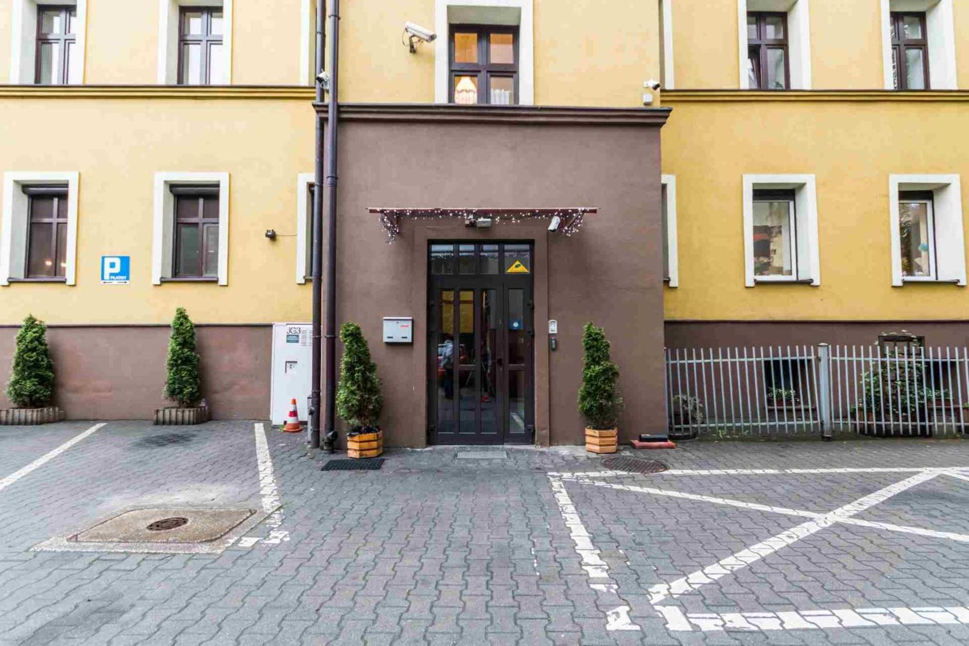 Hostel Nina Katowice Buitenkant foto
